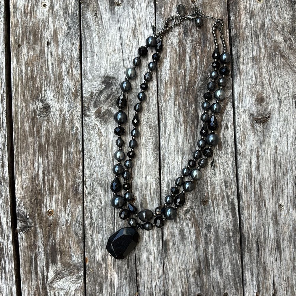 White House Black Market Black Gray Beaded Necklace Classy Career - Picture 5 of 8